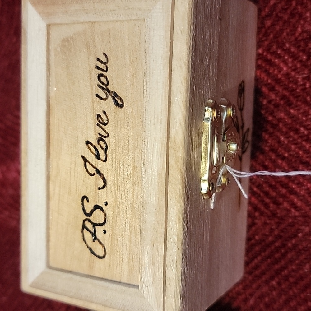 Pyrography trinket boxes - Picture 9 of 11